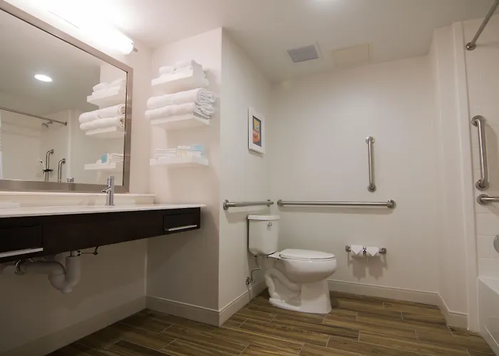 Hampton Inn & Suites Tulsa Downtown, Ok Hotel 3*